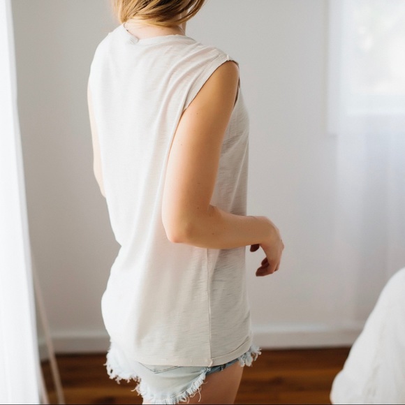 SoldOut11thStreet - Picture 6 of 7